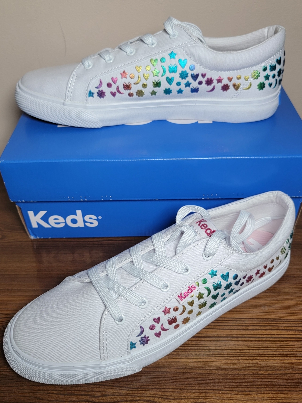 Keds Jumpkick Studded Foil Girls Sneakers - Size 5 Big Kid - Picture 3 of 5